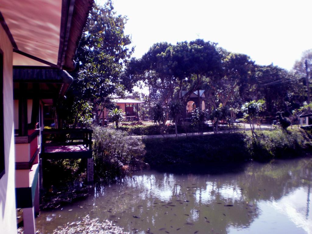 Khunnam Rimtarn Resort Мае Сай Екстериор снимка